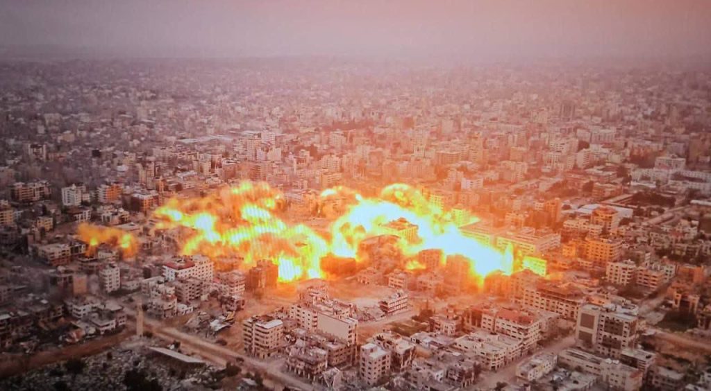 IMG 20231222 160606 576 1024x564 - تصاویر هولناک از توسل ارتش رژیم غاصب صهیونیستی به تسلیحات نامتعارف کشتار جمعی برای نسل‌کشی در غزه