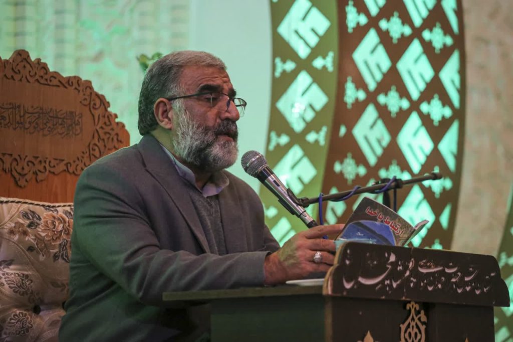 photo 2024 01 25 20 42 56 1024x682 - تصاویر / آئین جاروکشی خدام و مراسم جشن میلاد امیرالمومنین علی علیه السلام در حرم مطهر حضرت احمد بن موسی الکاظم شاهچراغ علیه السلام