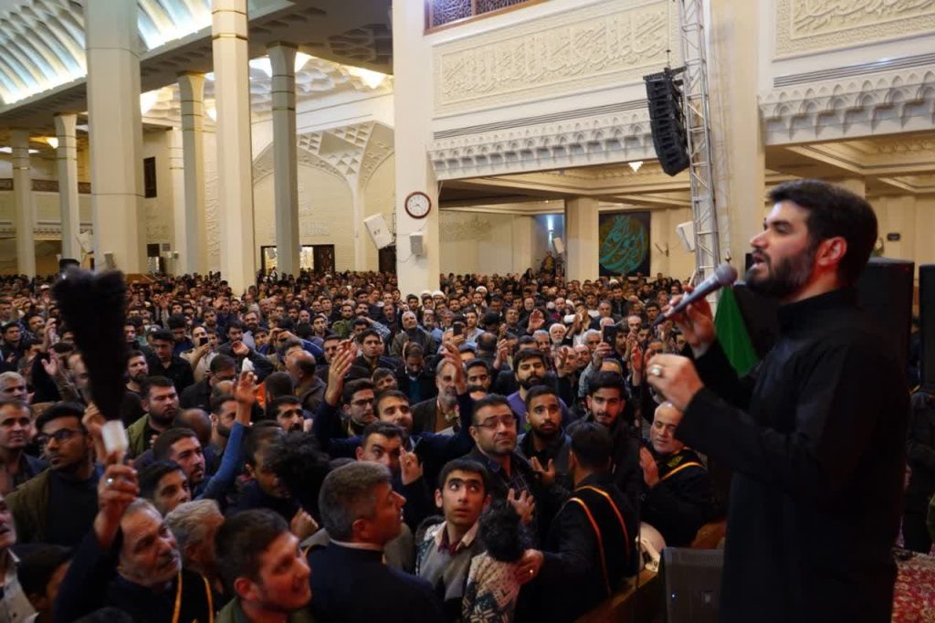 photo 2024 01 29 22 15 46 1024x682 - تصاویر مراسم شام شهادت حضرت احمد بن موسی الکاظم شاهچراغ علیه السلام