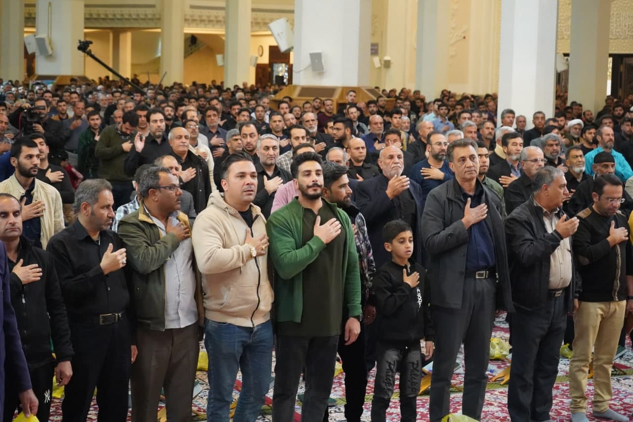 photo 2024 04 01 00 51 38 - تصاویر/ دومین شب قدر در حرم مطهر حضرت احمد بن موسی الکاظم علیه السلام
