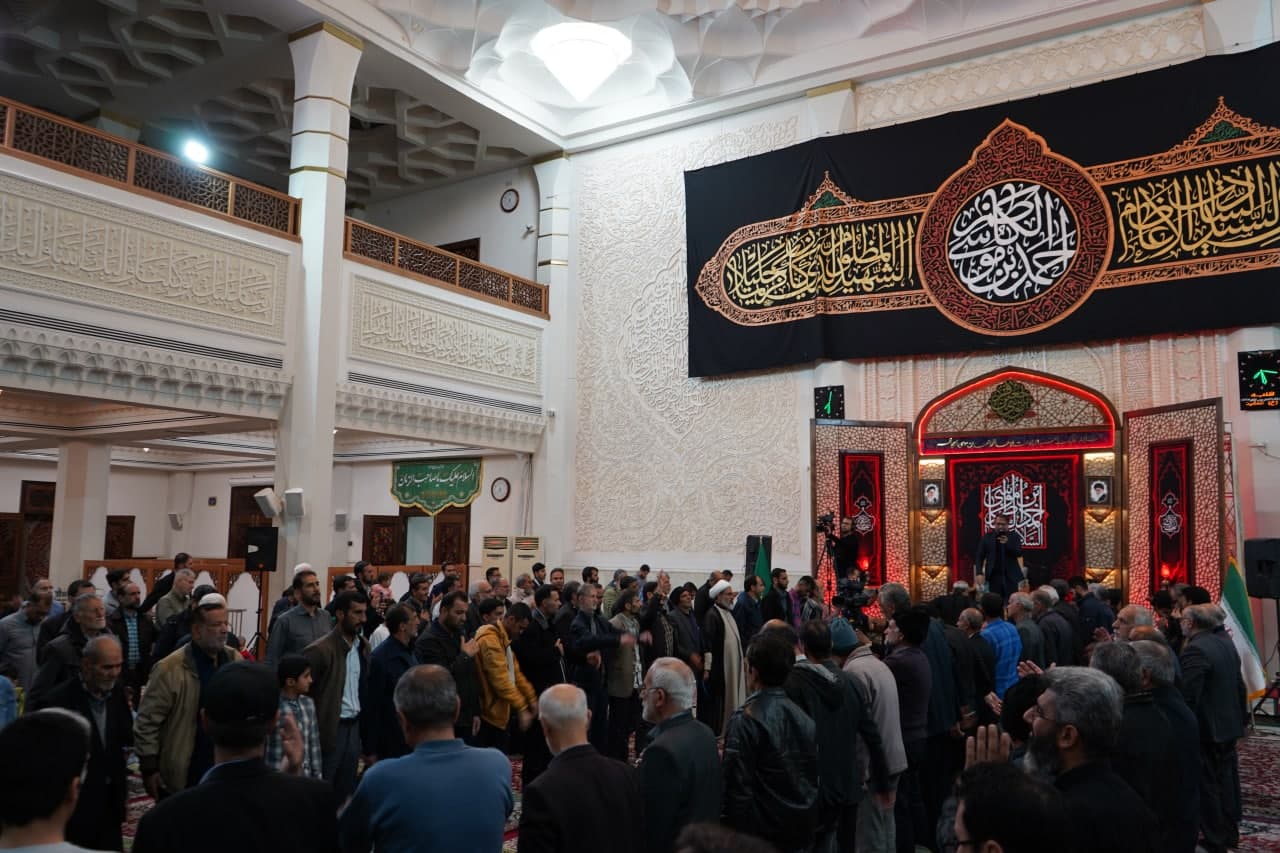 photo 2025 01 25 20 32 45 2 - مراسم شب شهادت امام کاظم علیه السلام در حرم مطهر حضرت احمد بن موسی شاهچراغ علیه السلام