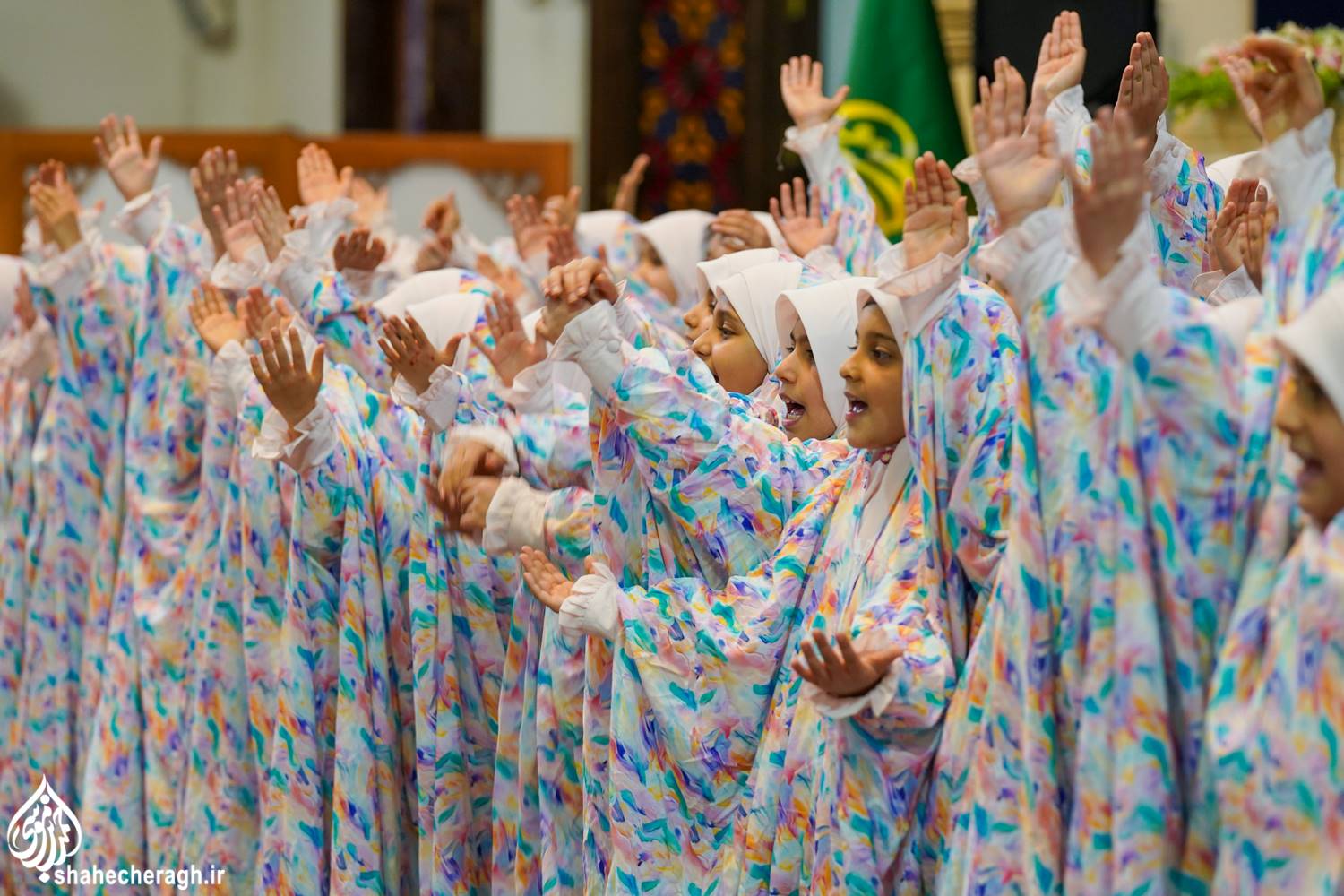 2 4 - تصاویر 1 | جشن بزرگ «روزه اولی‌ها»، در حرم مطهر حضرت شاهچراغ علیه السلام