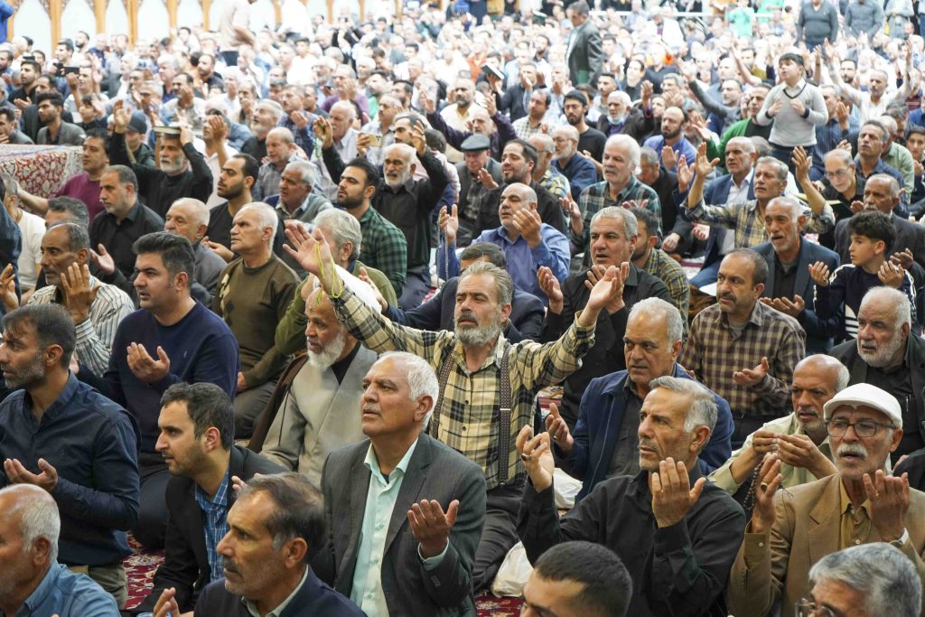 astanahmadi 4 2 1024x683 - نوروز علوی 1404 در حرم مطهر حضرت احمد بن موسی الکاظم شاهچراغ علیه‌السلام