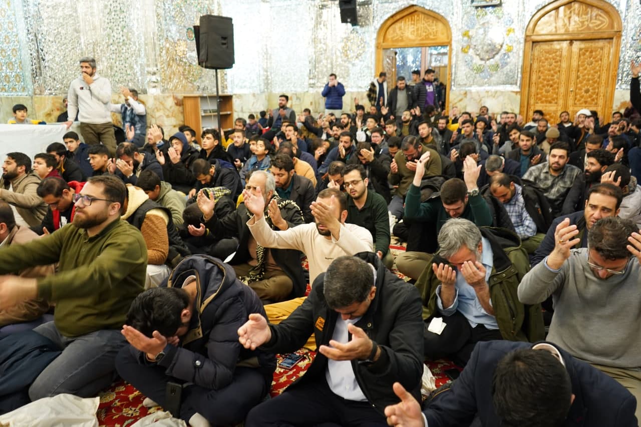 photo 2025 03 07 03 39 09 - تصاویر / مراسم احیاء و مناجات شب جمعه اول ماه مبارک رمضان و بزرگداشت سالگرد شهادت شهید حضرت آیت الله ربانی شیرازی