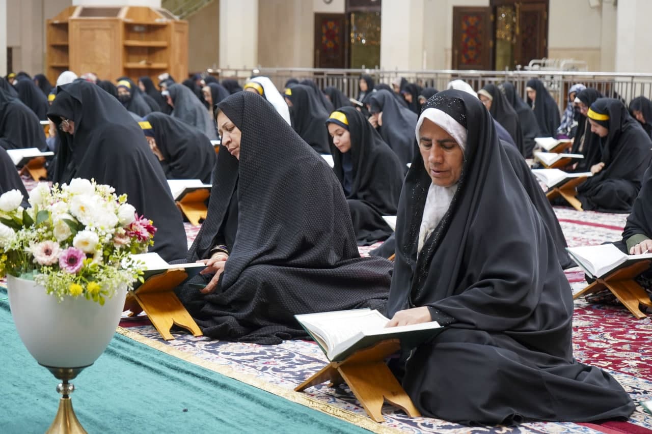 photo 2025 03 11 16 18 27 2 - محفل جزخوانی روز دهم ماه مبارک رمضان در حرم مطهر حضرت شاهچراغ علیه السلام