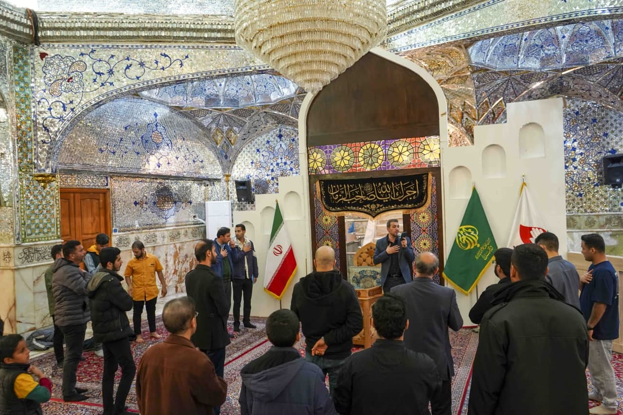 photo 2025 03 12 15 04 11 2 1 - مراسم سوگواری شام وفات حضرت خدیجه سلام الله علیها در حرم مطهر حضرت شاهچراغ علیه السلام