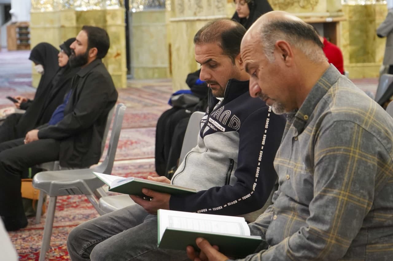 photo 2025 03 12 15 24 17 - تصاویر / مراسم عصر شعر و داستان مادر امت به مناسبت رحلت حضرت خدیجه سلام الله علیها