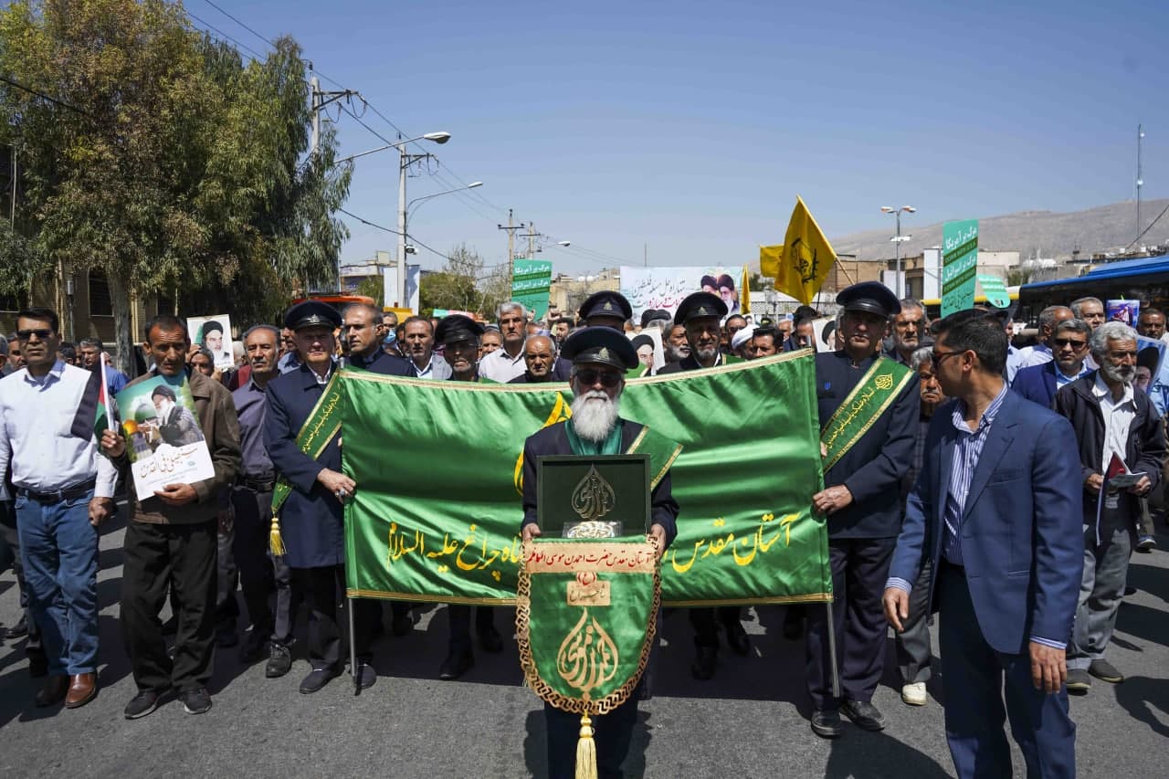 photo 2025 03 28 13 36 21 - راهپیمایی روز جهانی قدس در سومین حرم اهل‌بیت علیهم السلام
