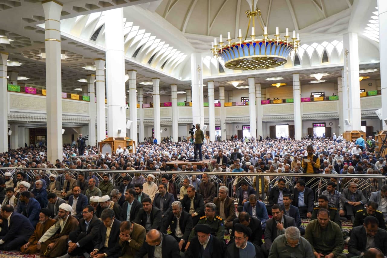 photo 2025 03 28 13 36 24 2 - راهپیمایی روز جهانی قدس در سومین حرم اهل‌بیت علیهم السلام