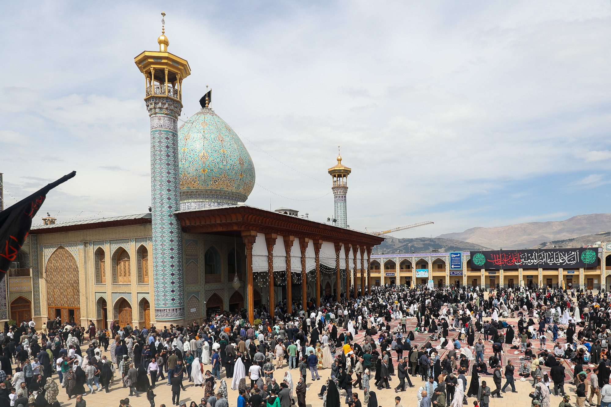 pic227185Nowrooz 15 - نوروز علوی 1404 در حرم مطهر حضرت احمد بن موسی الکاظم شاهچراغ علیه‌السلام