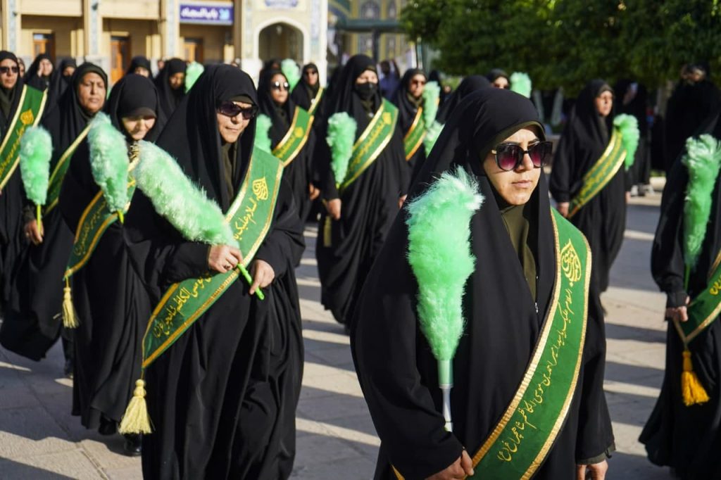 photo 2025 04 17 17 56 16 2 1024x682 - ویژه برنامه هفتگی | عرض ارادت خدام آستان مقدس احمدی و محمدی علیهماالسلام به حضرت شاهچراغ علیه السلام