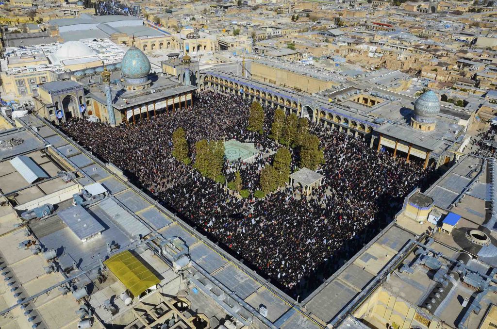 astanahmadi 11 1 1024x678 - مجموعه عکس هوایی از حرم مطهر حضرت شاهچراغ علیه السلام