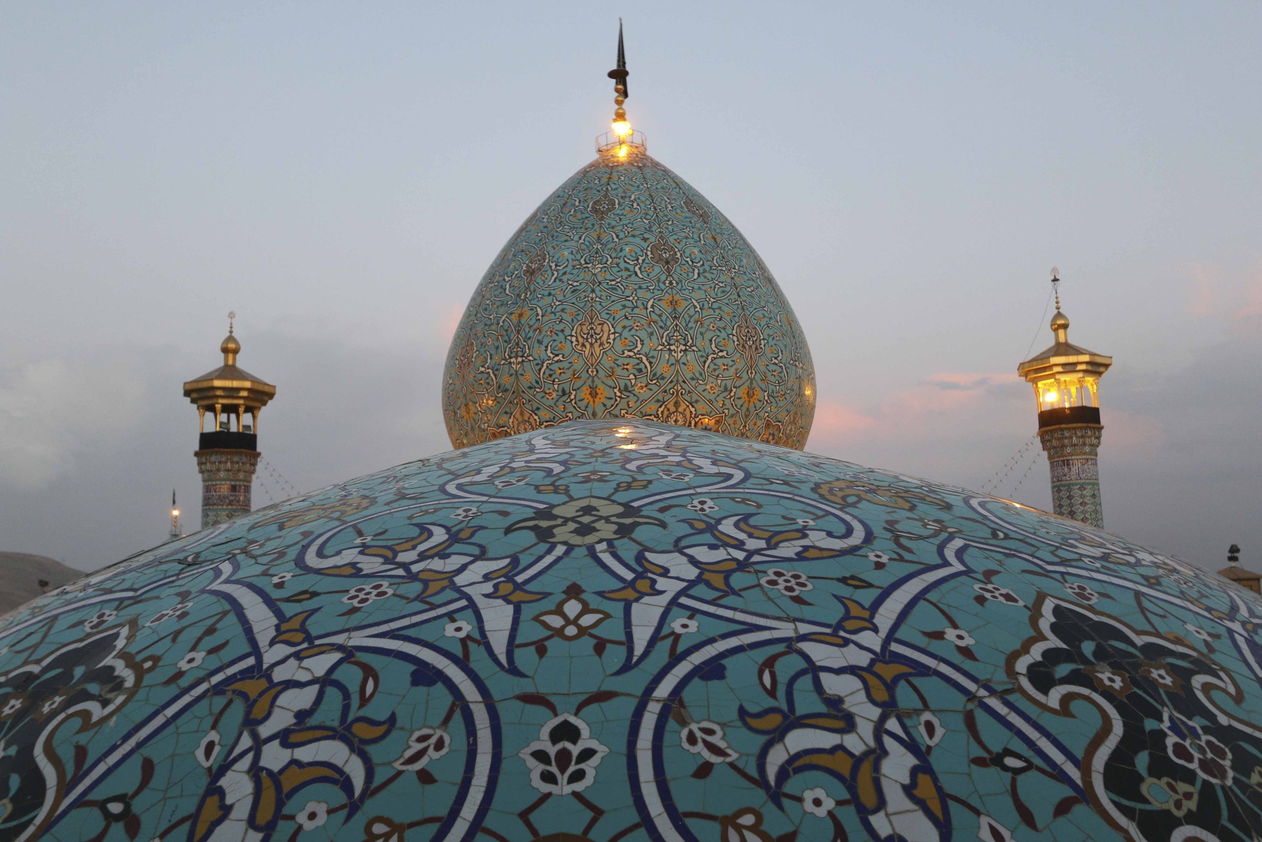 astanahmadi 11 scaled - مجموعه تصاویر و عکس از گنبد و بارگاه آستان مقدس حضرت شاهچراغ علیه السلام