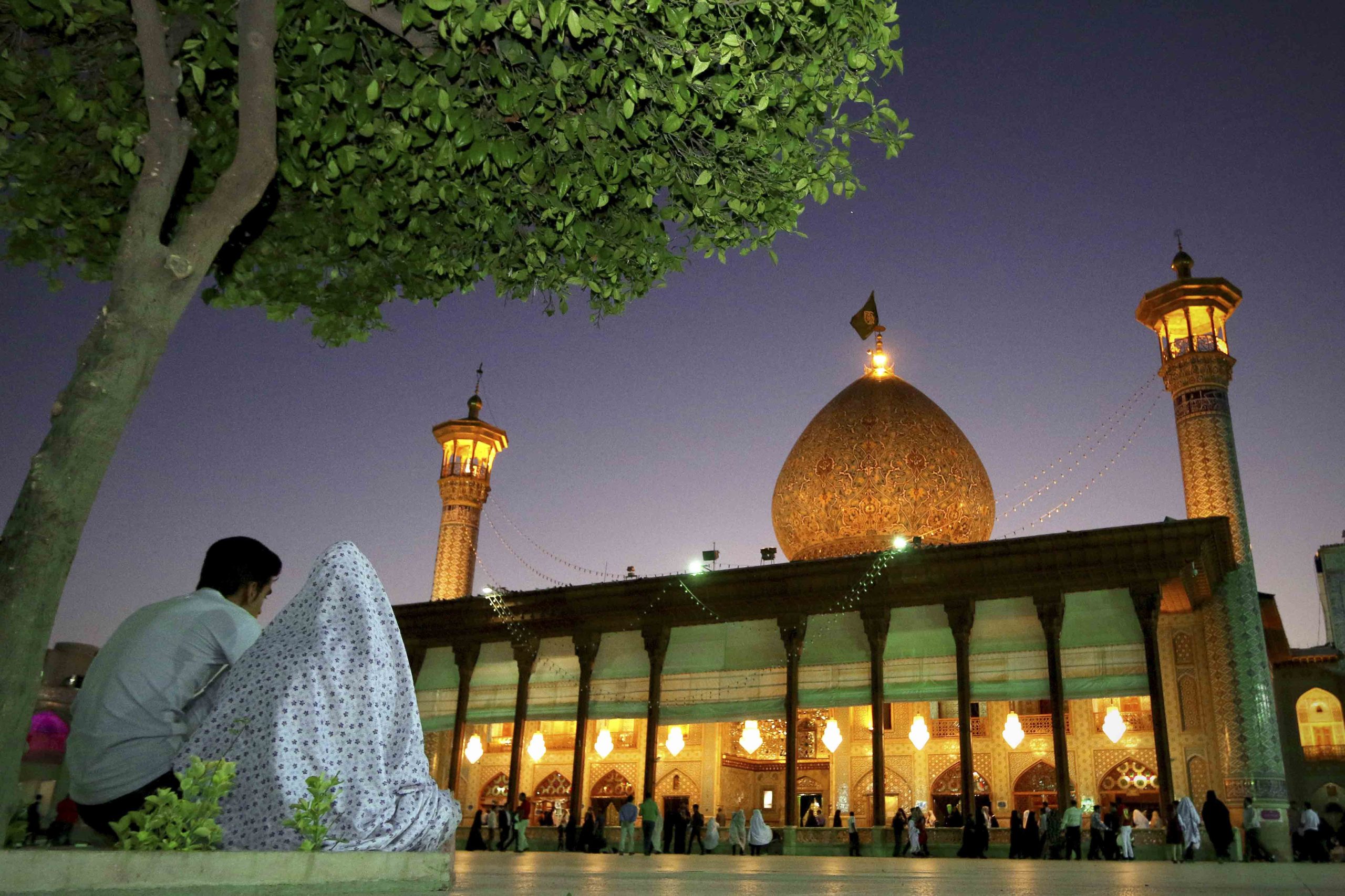 astanahmadi 13 scaled - مجموعه تصاویر و عکس از گنبد و بارگاه آستان مقدس حضرت شاهچراغ علیه السلام