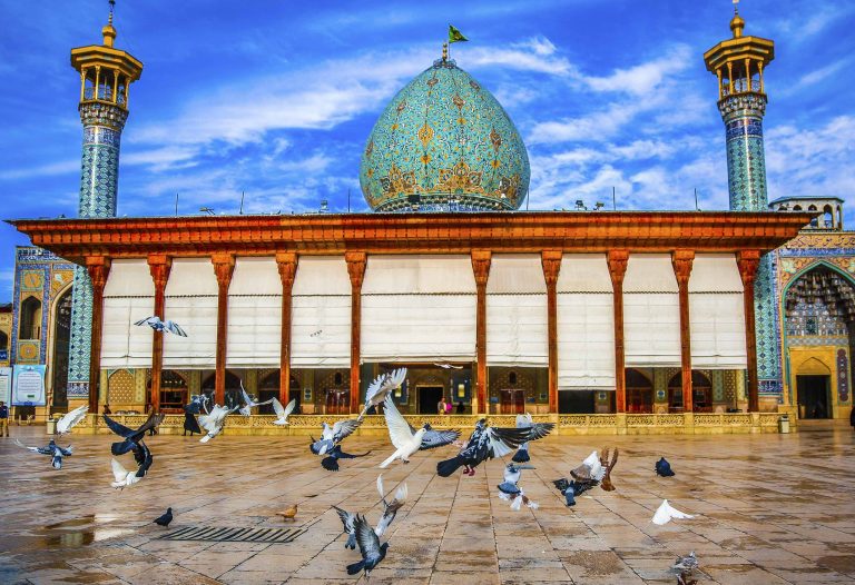 مجموعه تصاویر و عکس از گنبد و بارگاه آستان مقدس حضرت شاهچراغ علیه السلام