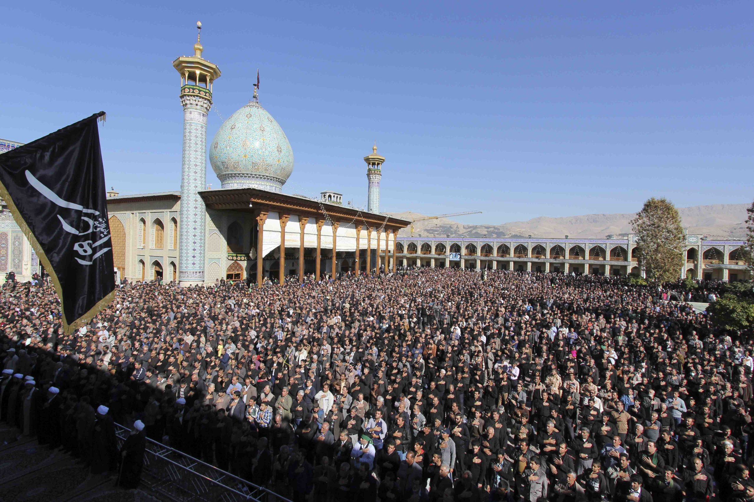 astanahmadi 18 scaled - مجموعه تصاویر و عکس از گنبد و بارگاه آستان مقدس حضرت شاهچراغ علیه السلام