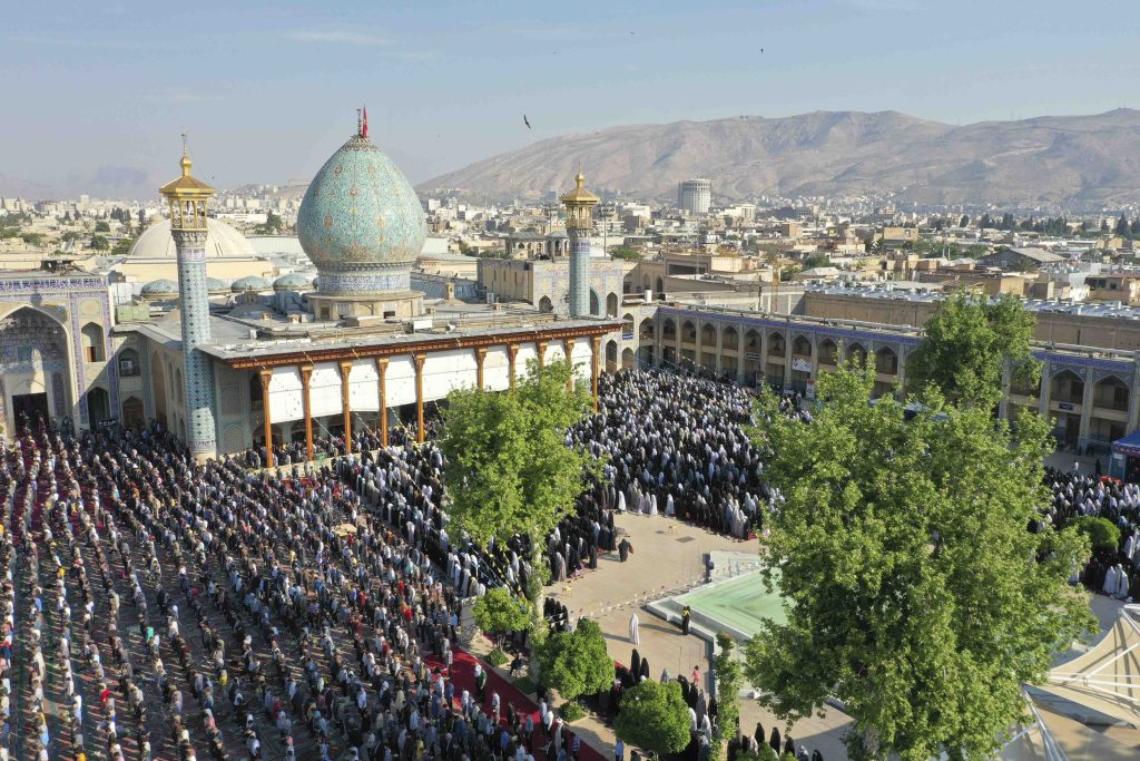 astanahmadi 5 2 1024x683 - مجموعه عکس هوایی از حرم مطهر حضرت شاهچراغ علیه السلام