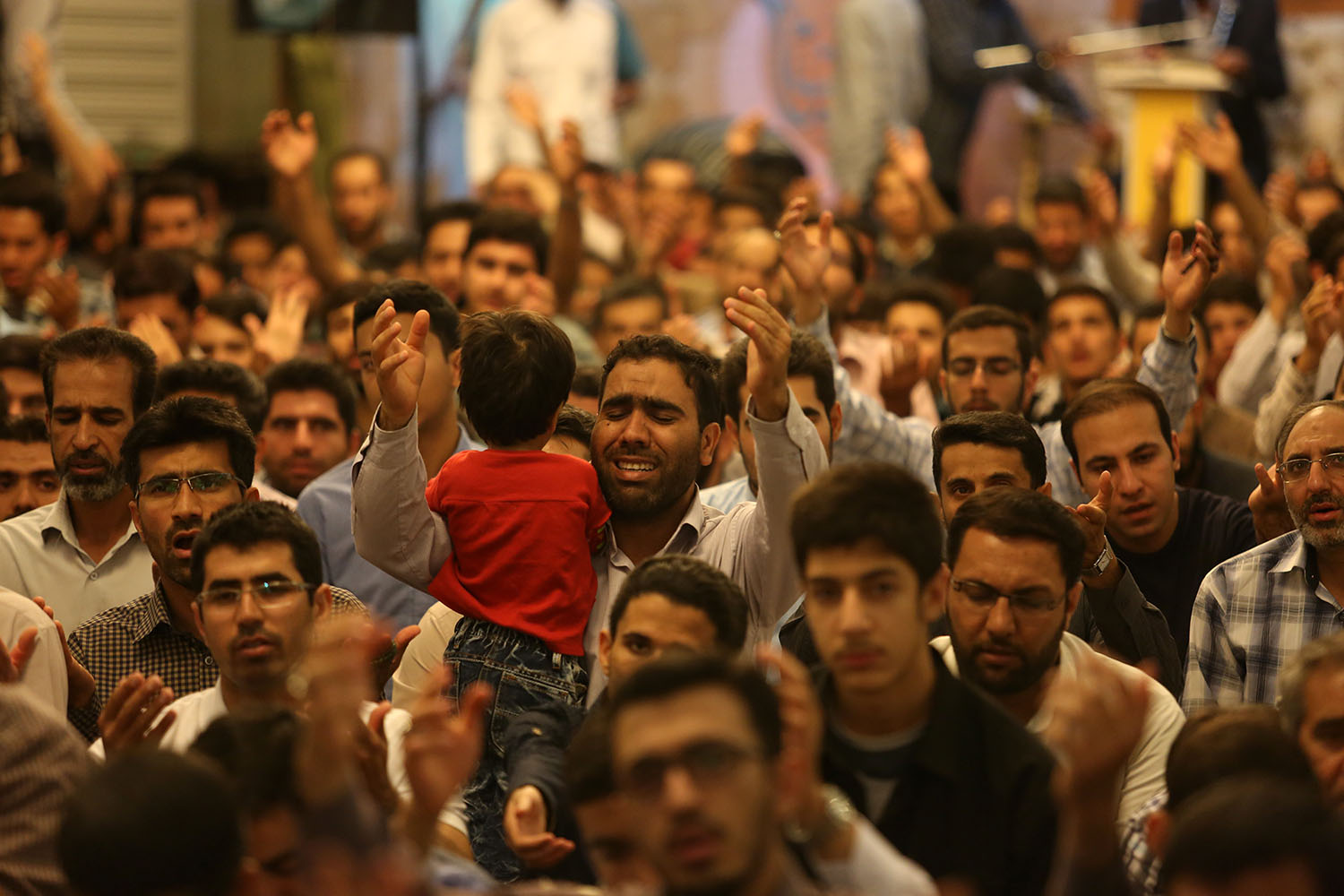 att ehya1500 - 100 عکس هنری و زیبا از حرم مطهر حضرت شاهچراغ علیه السلام