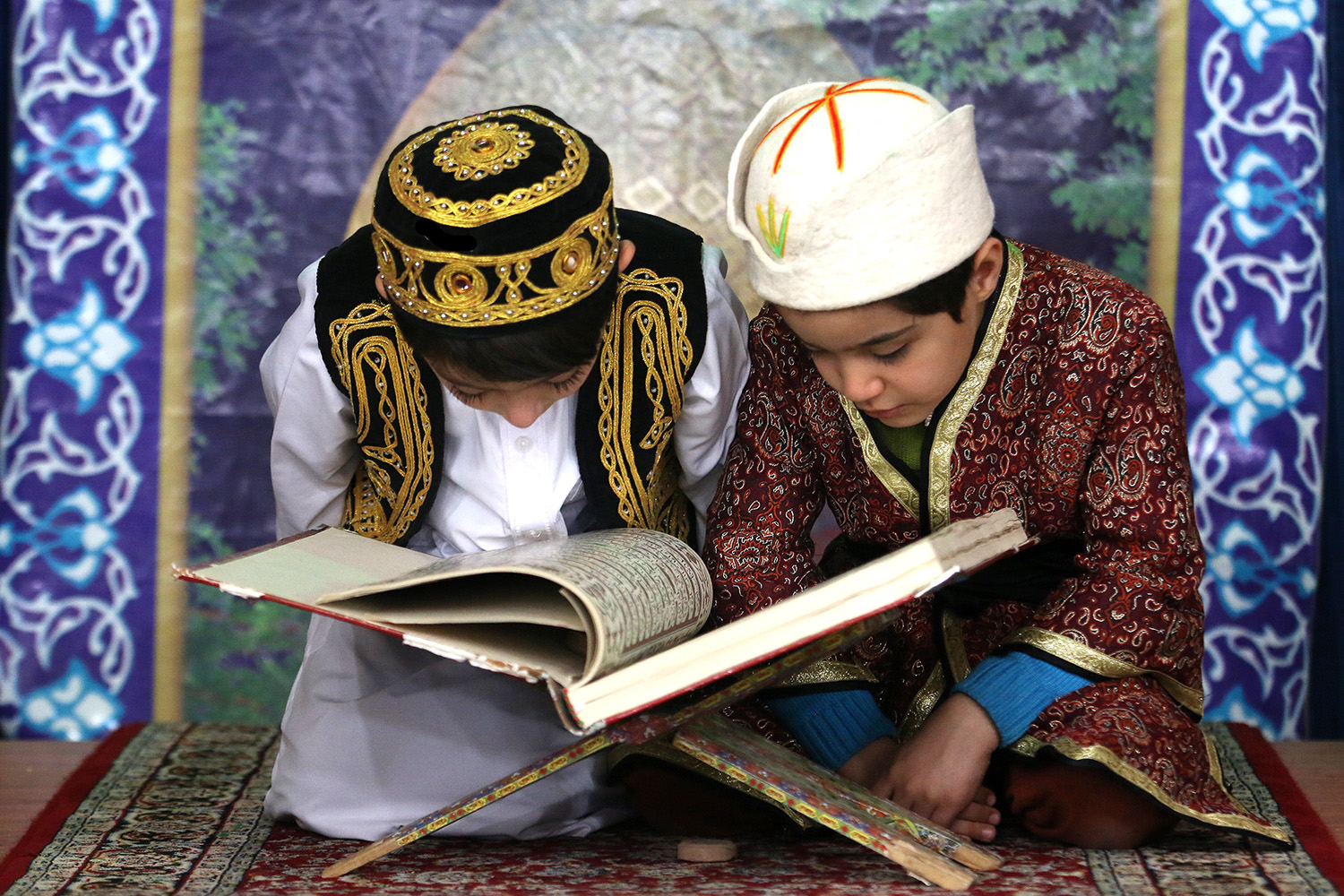att quran 1500 - 100 عکس هنری و زیبا از حرم مطهر حضرت شاهچراغ علیه السلام