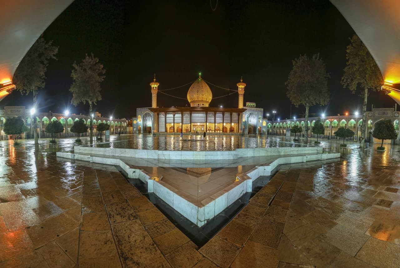 photo 2025 05 01 01 20 28 2 - مجموعه تصاویر و عکس از گنبد و بارگاه آستان مقدس حضرت شاهچراغ علیه السلام