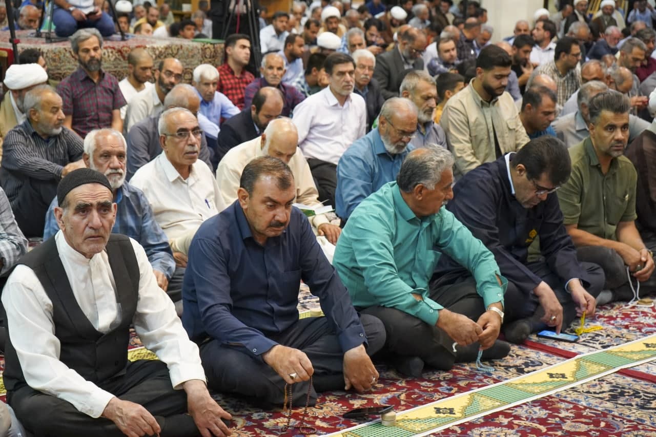 photo 2025 05 04 00 25 43 2 - تصاویر| مراسم جشن شب بزرگداشت حضرت احمد بن موسی الکاظم شاهچراغ علیه‌السلام در حرم مطهر