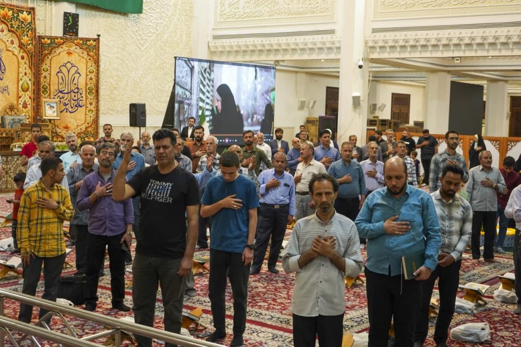 photo 2025 05 05 22 14 55 1024x682 - چهاردهمین محفل انس با قرآن کریم «بُشری» به مناسبت بزرگداشت حضرت احمد بن موسی الکاظم شاهچراغ علیه السلام