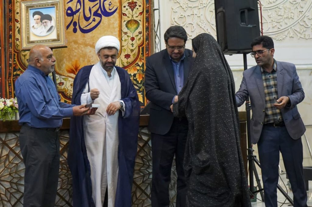photo 2025 05 05 22 14 58 3 1024x682 - چهاردهمین محفل انس با قرآن کریم «بُشری» به مناسبت بزرگداشت حضرت احمد بن موسی الکاظم شاهچراغ علیه السلام