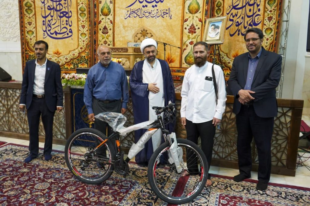 photo 2025 05 05 22 15 07 1024x682 - چهاردهمین محفل انس با قرآن کریم «بُشری» به مناسبت بزرگداشت حضرت احمد بن موسی الکاظم شاهچراغ علیه السلام