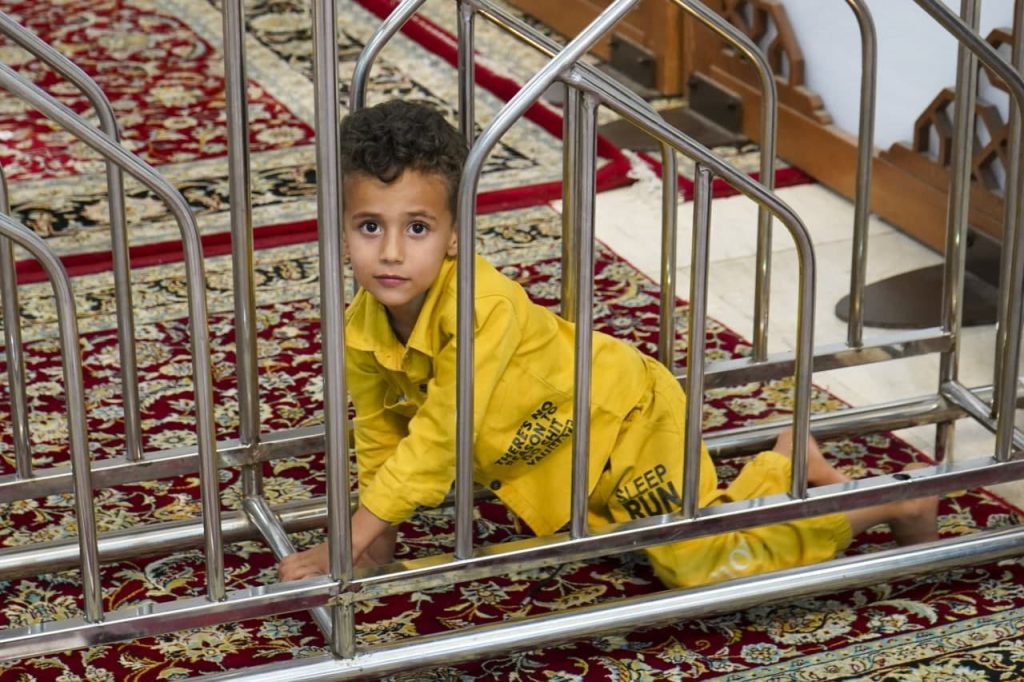 photo 2025 05 05 22 15 12 1024x682 - چهاردهمین محفل انس با قرآن کریم «بُشری» به مناسبت بزرگداشت حضرت احمد بن موسی الکاظم شاهچراغ علیه السلام
