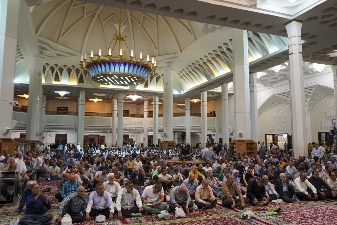 photo 2025 05 08 21 15 03 - تصاویر | شب میلاد امام رضا علیه‌السلام در حرم مطهر حضرت شاهچراغ علیه‌السلام