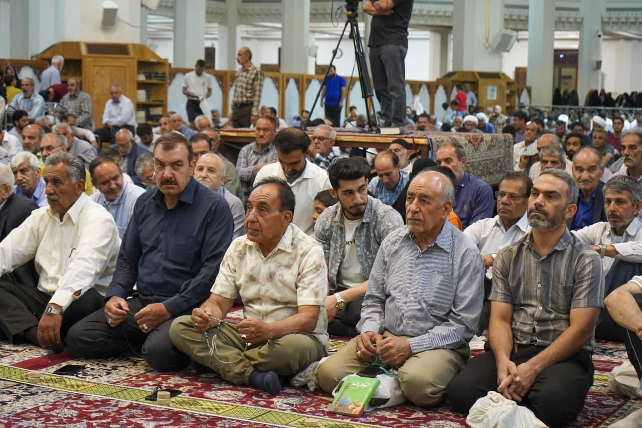 photo 2025 05 08 21 15 07 2 - تصاویر | شب میلاد امام رضا علیه‌السلام در حرم مطهر حضرت شاهچراغ علیه‌السلام
