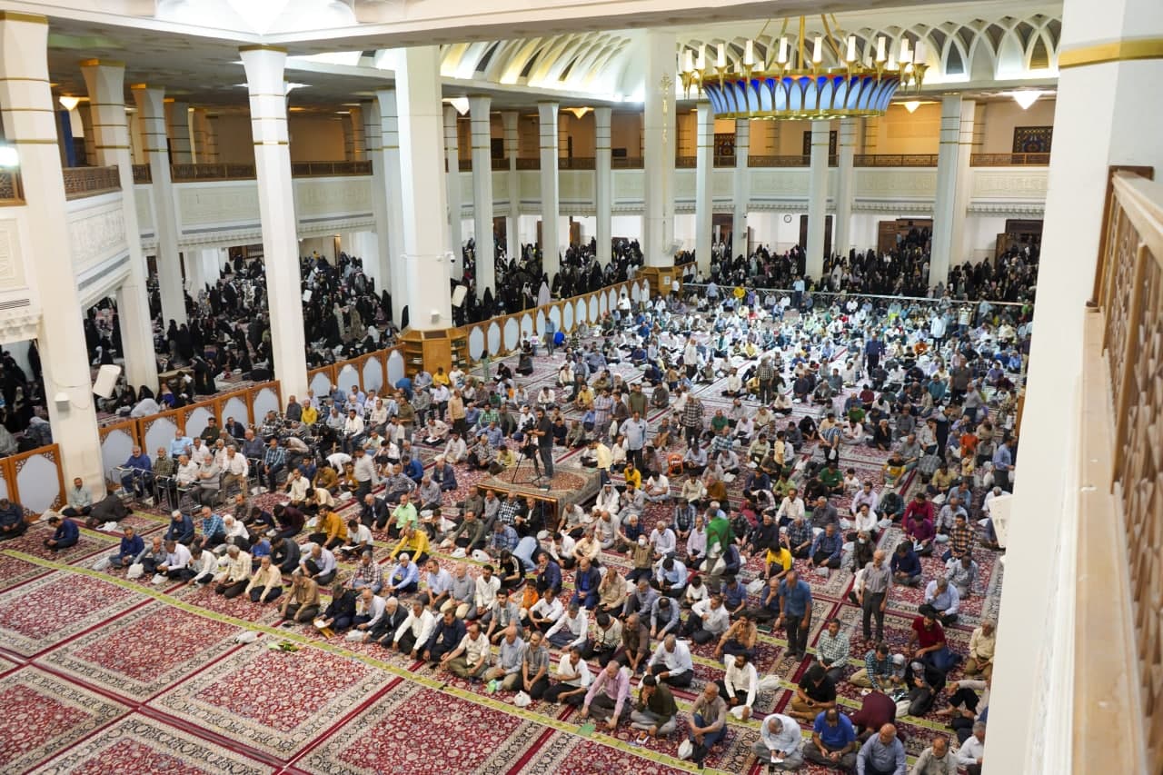 photo 2025 05 08 21 15 11 - تصاویر | شب میلاد امام رضا علیه‌السلام در حرم مطهر حضرت شاهچراغ علیه‌السلام