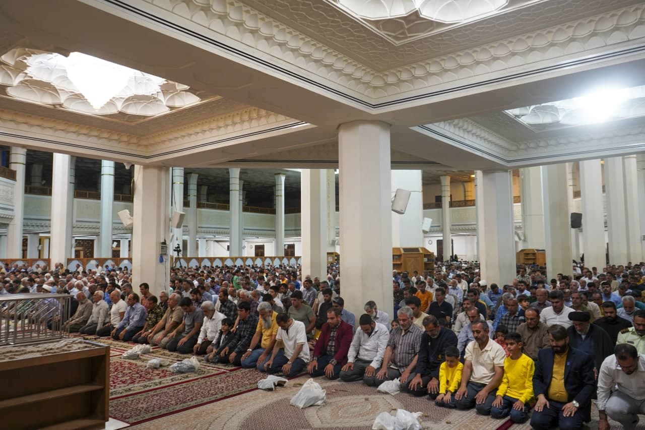 photo 2025 05 09 22 13 21 2 - تصاویر| جشن شام میلاد حضرت رضا علیه‌السلام در حرم مطهر حضرت شاهچراغ علیه‌السلام
