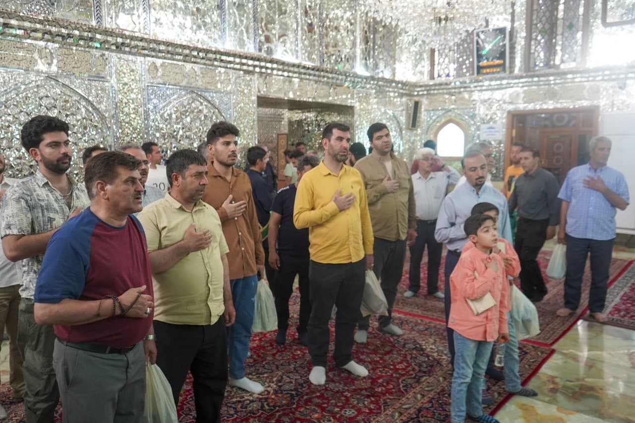 photo 2025 05 09 22 13 25 2 - تصاویر| جشن شام میلاد حضرت رضا علیه‌السلام در حرم مطهر حضرت شاهچراغ علیه‌السلام