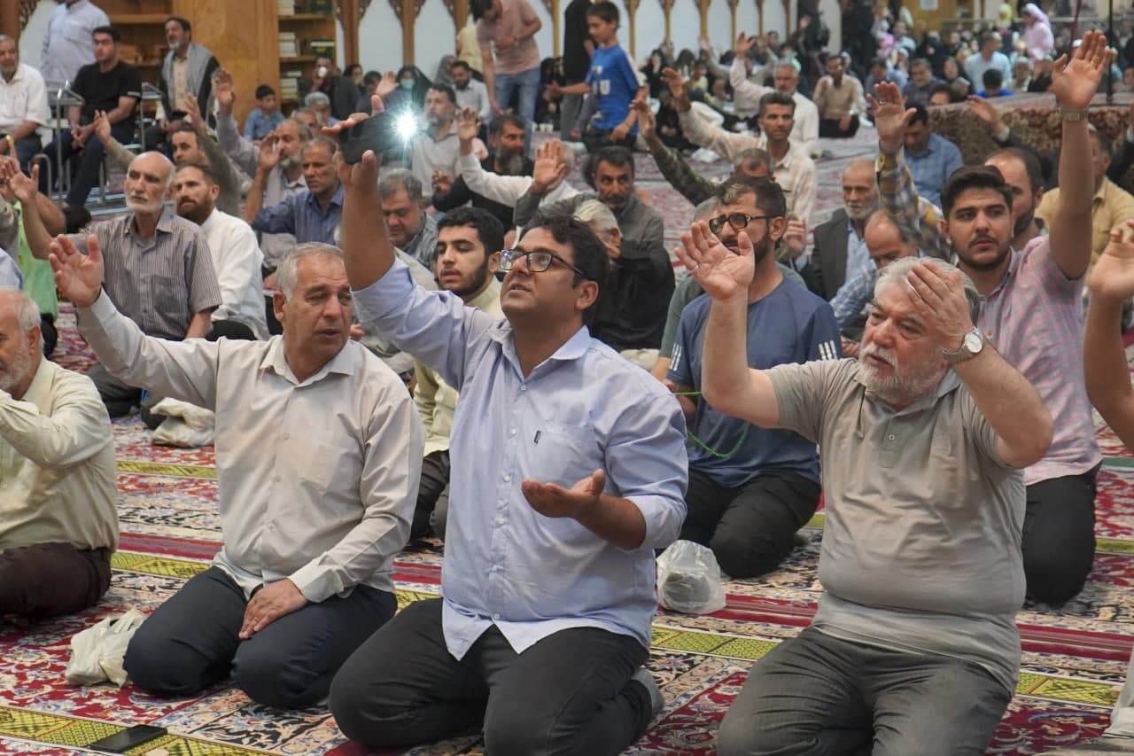 photo 2025 05 09 22 13 32 - تصاویر| جشن شام میلاد حضرت رضا علیه‌السلام در حرم مطهر حضرت شاهچراغ علیه‌السلام