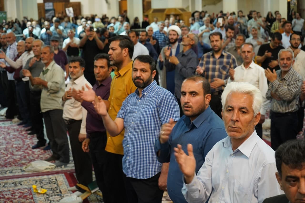 photo 2025 05 19 22 42 07 - گزارش تصویری | نخستین سالگرد شهادت آیت الله سید ابراهیم رئیسی در حرم مطهر حضرت شاهچراغ علیه السلام