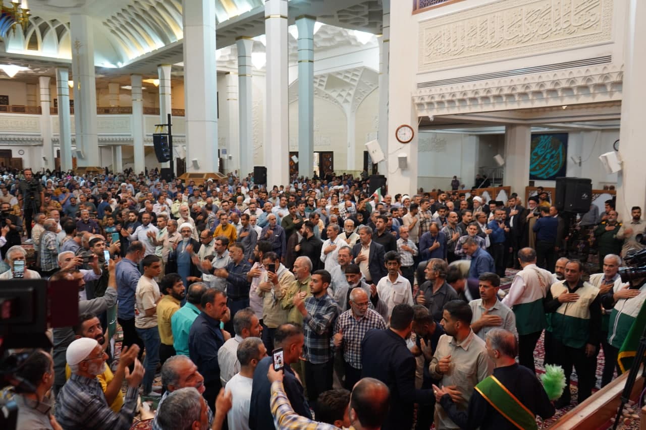 photo 2025 05 19 22 42 15 - گزارش تصویری | نخستین سالگرد شهادت آیت الله سید ابراهیم رئیسی در حرم مطهر حضرت شاهچراغ علیه السلام