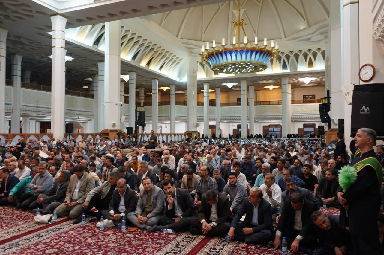 photo 2025 05 19 22 42 19 - گزارش تصویری | نخستین سالگرد شهادت آیت الله سید ابراهیم رئیسی در حرم مطهر حضرت شاهچراغ علیه السلام