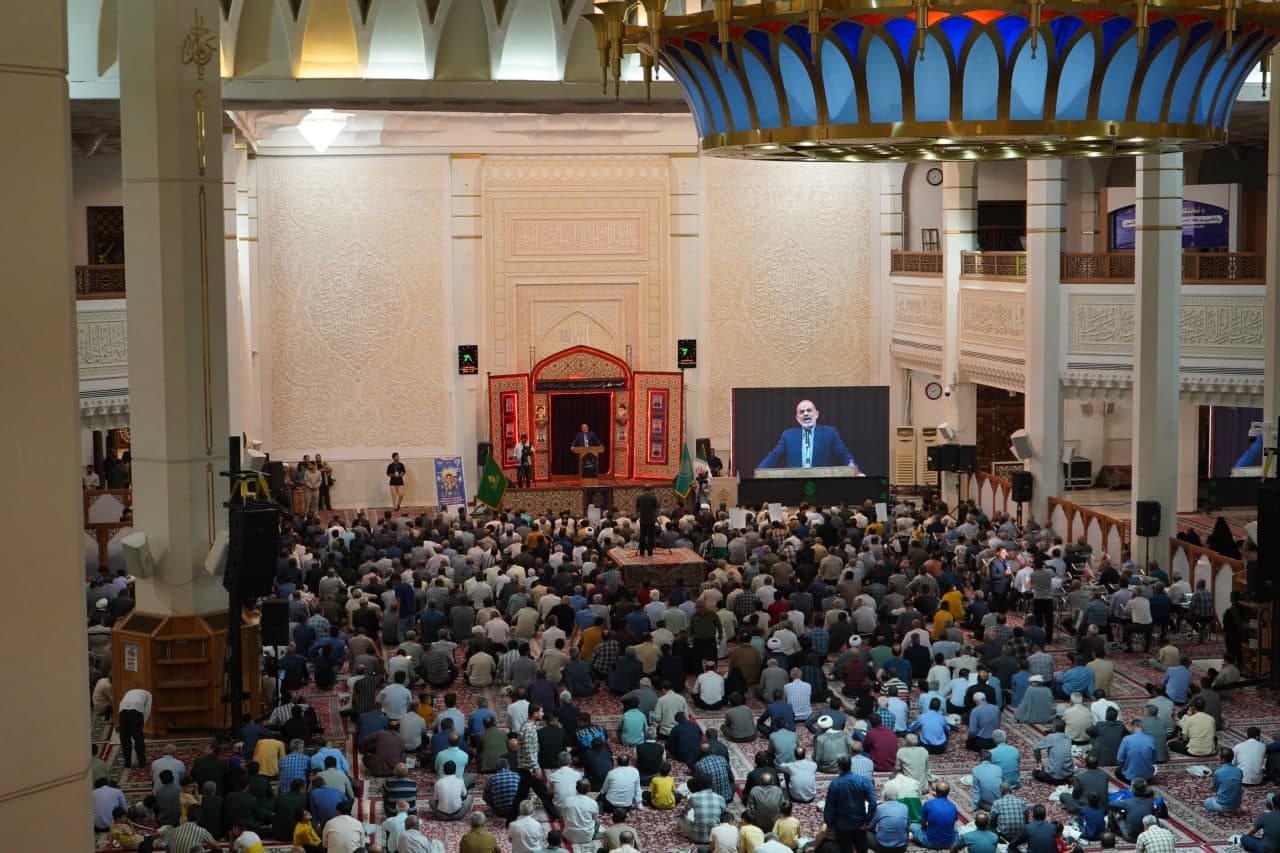 photo 2025 05 19 22 42 22 - گزارش تصویری | نخستین سالگرد شهادت آیت الله سید ابراهیم رئیسی در حرم مطهر حضرت شاهچراغ علیه السلام