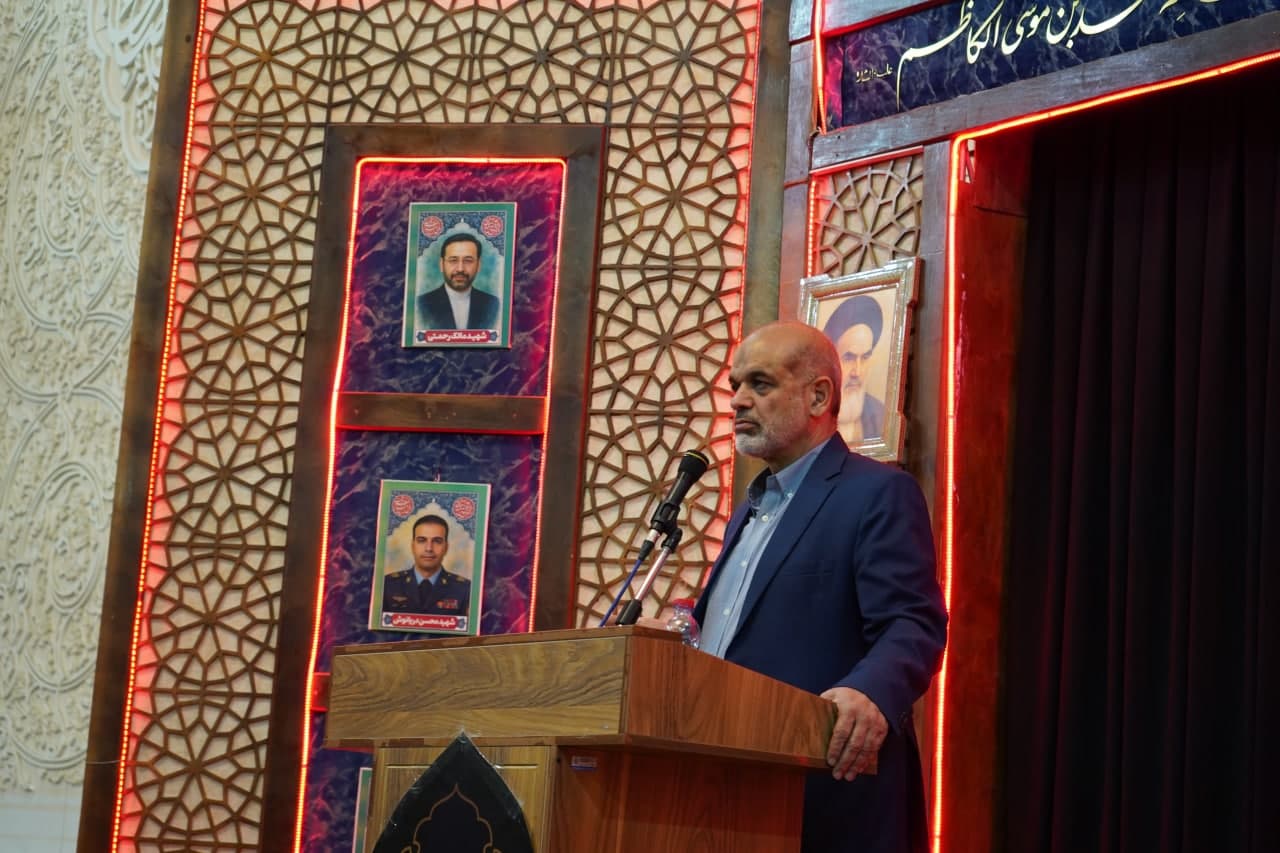 photo 2025 05 19 22 42 23 - گزارش تصویری | نخستین سالگرد شهادت آیت الله سید ابراهیم رئیسی در حرم مطهر حضرت شاهچراغ علیه السلام