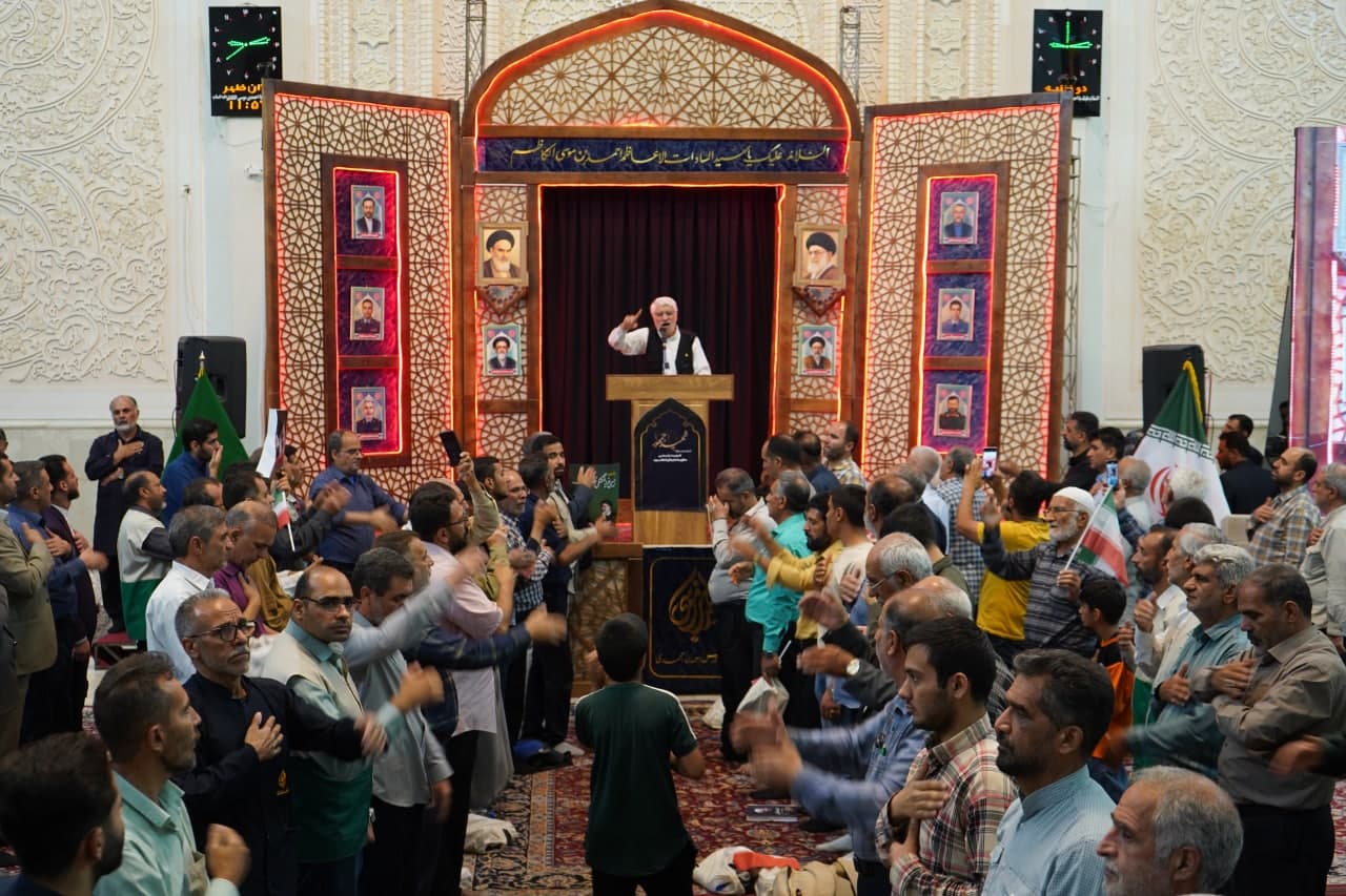 photo 2025 05 19 22 42 30 2 - گزارش تصویری | نخستین سالگرد شهادت آیت الله سید ابراهیم رئیسی در حرم مطهر حضرت شاهچراغ علیه السلام