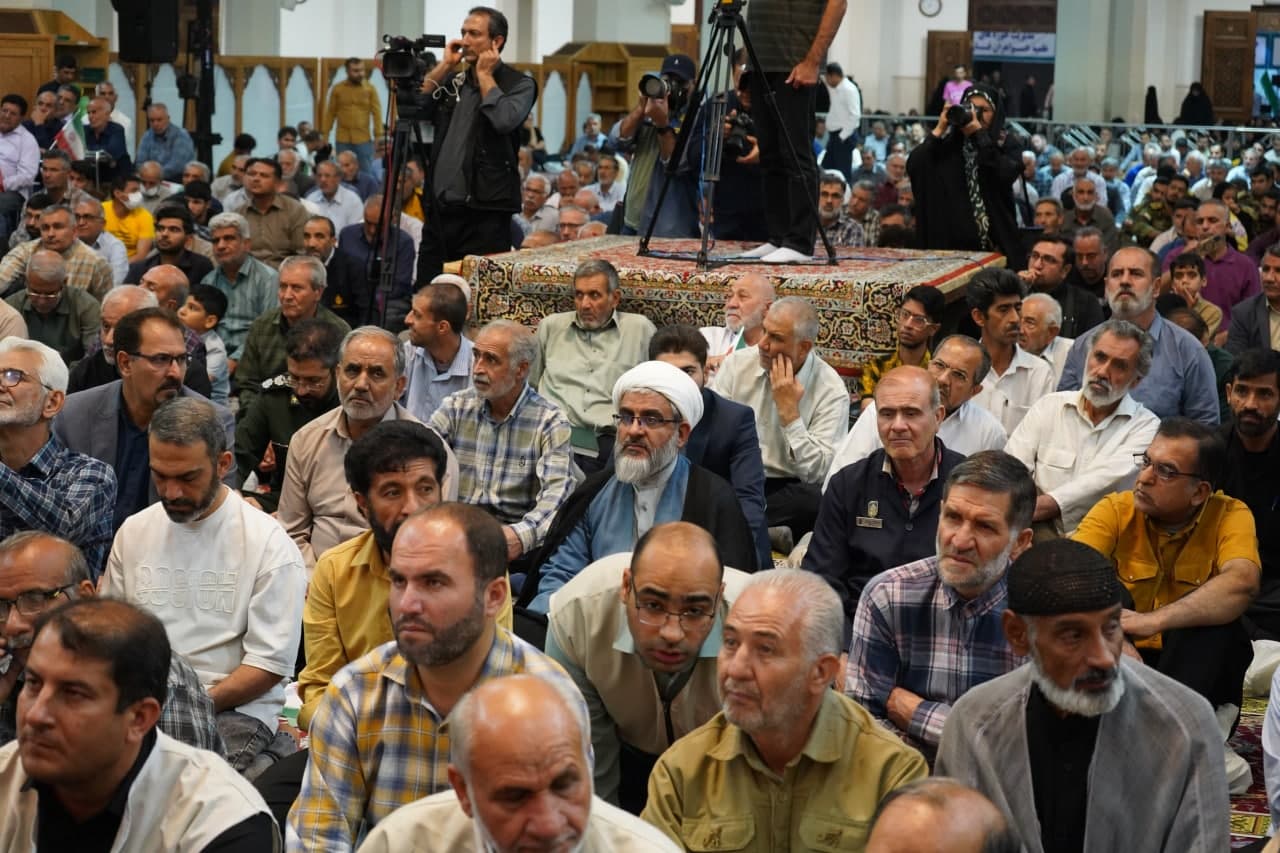 photo 2025 05 19 22 42 41 - گزارش تصویری | نخستین سالگرد شهادت آیت الله سید ابراهیم رئیسی در حرم مطهر حضرت شاهچراغ علیه السلام