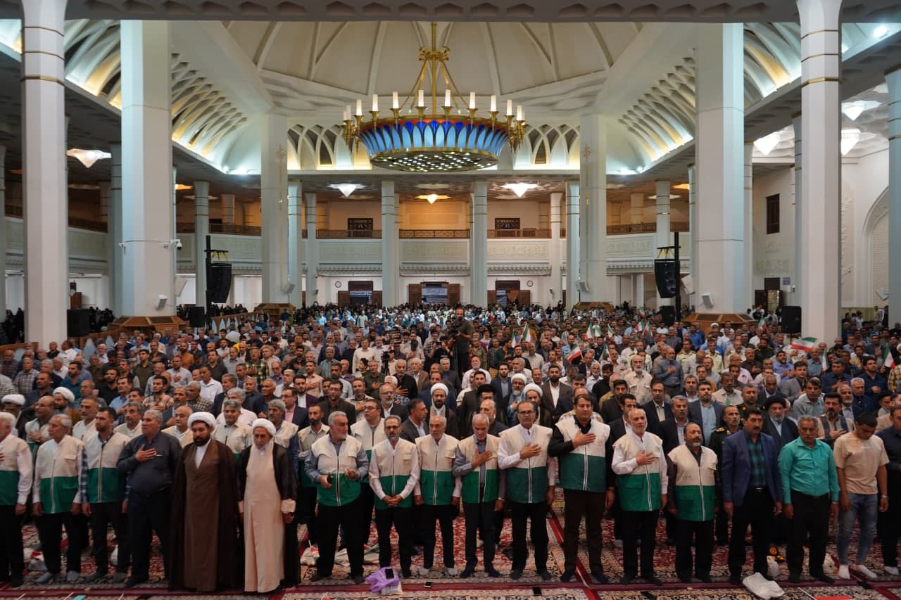 photo 2025 05 19 22 42 48 2 - گزارش تصویری | نخستین سالگرد شهادت آیت الله سید ابراهیم رئیسی در حرم مطهر حضرت شاهچراغ علیه السلام