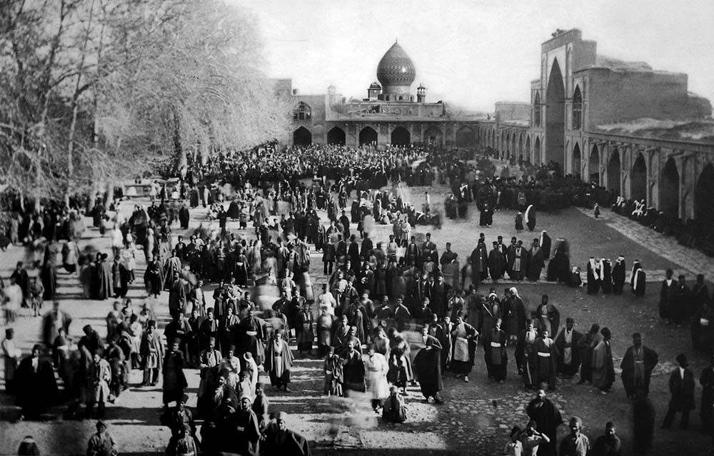 pic319741 - 100 عکس هنری و زیبا از حرم مطهر حضرت شاهچراغ علیه السلام