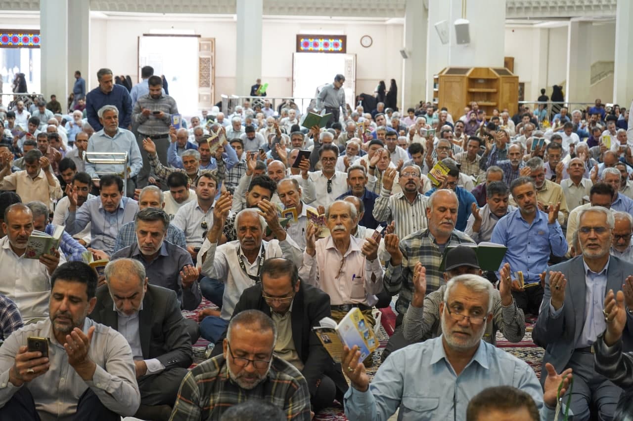 photo 2025 06 06 08 00 05 2 - نماز باشکوه عید سعید قربان در حرم مطهر حضرت شاهچراغ علیه‌السلام