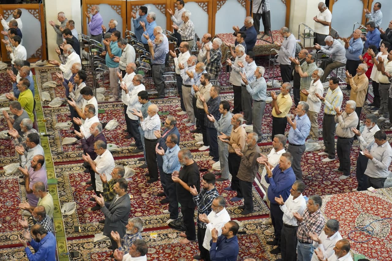 photo 2025 06 06 08 00 08 2 - نماز باشکوه عید سعید قربان در حرم مطهر حضرت شاهچراغ علیه‌السلام