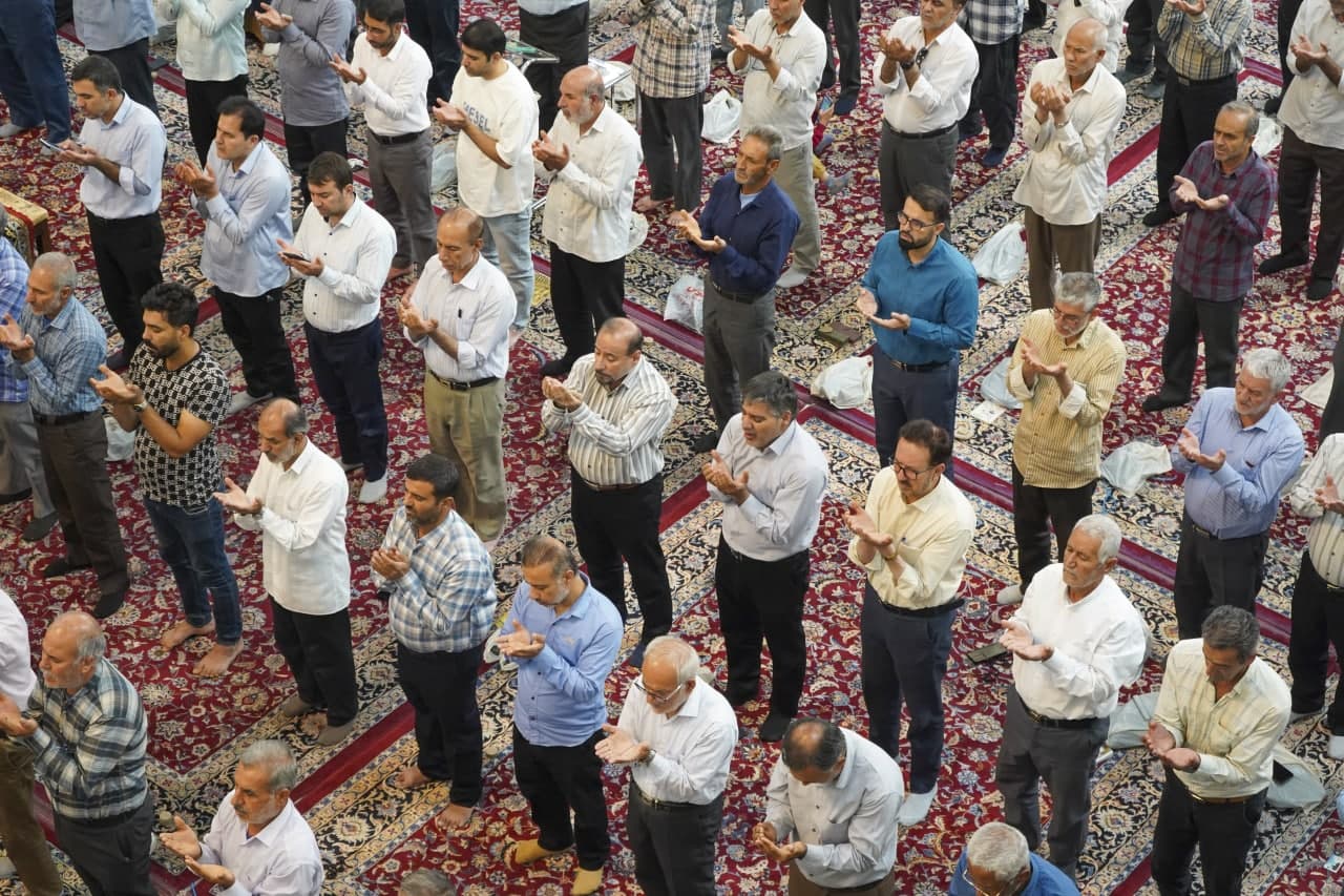 photo 2025 06 06 08 00 13 - نماز باشکوه عید سعید قربان در حرم مطهر حضرت شاهچراغ علیه‌السلام