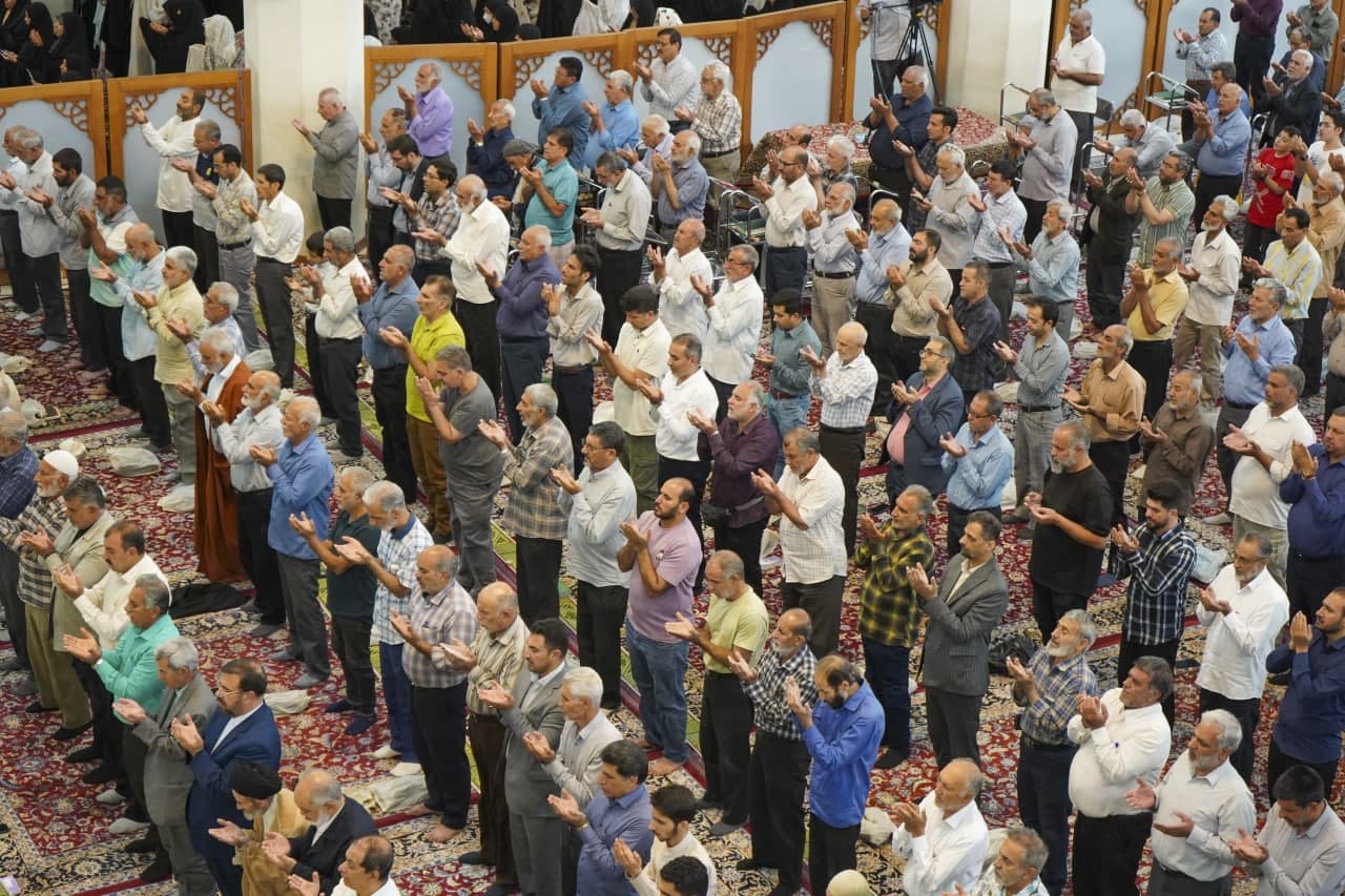 photo 2025 06 06 08 00 16 3 - نماز باشکوه عید سعید قربان در حرم مطهر حضرت شاهچراغ علیه‌السلام