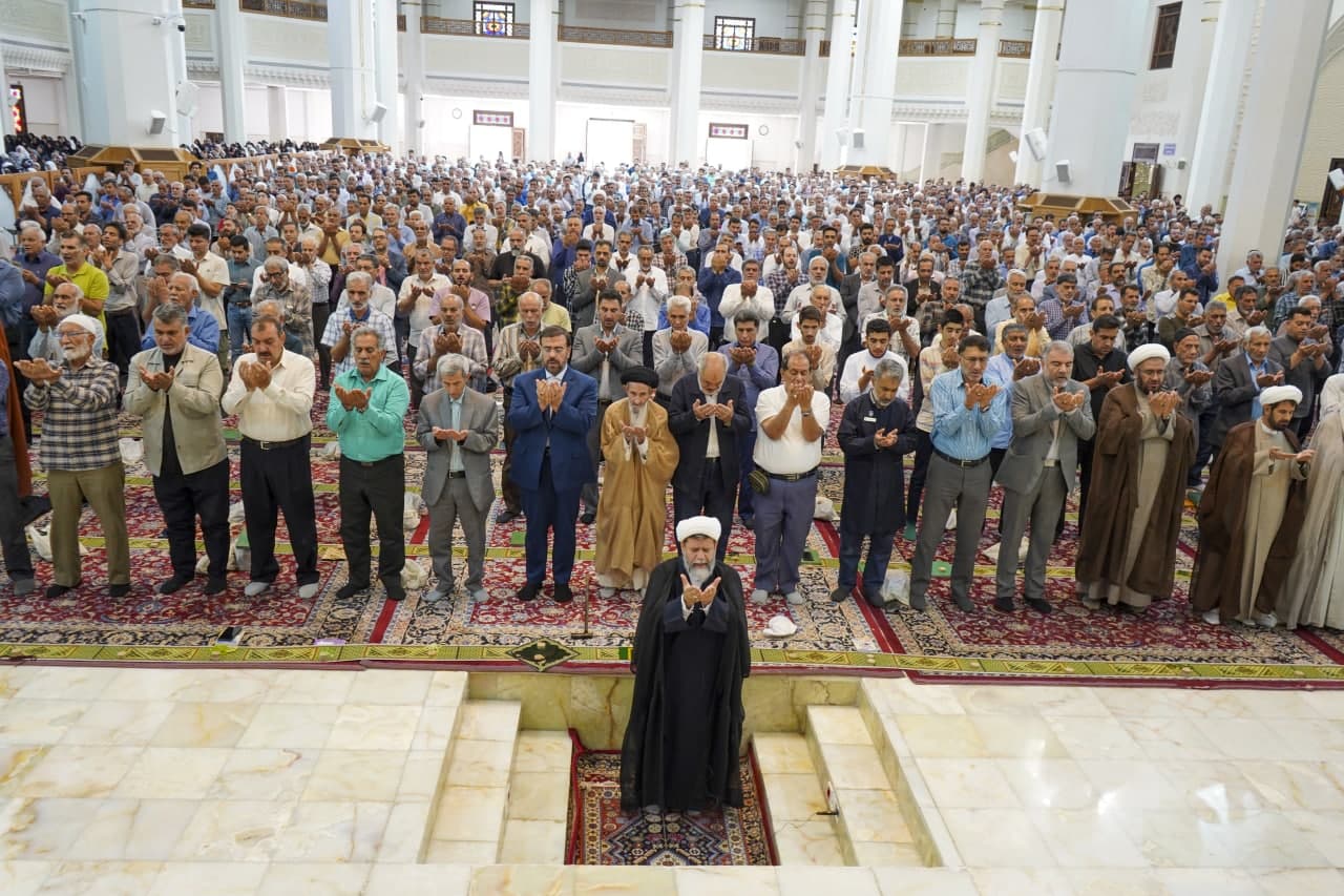 photo 2025 06 06 08 00 17 - نماز باشکوه عید سعید قربان در حرم مطهر حضرت شاهچراغ علیه‌السلام
