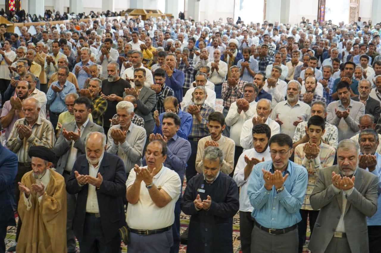 photo 2025 06 06 08 00 18 - نماز باشکوه عید سعید قربان در حرم مطهر حضرت شاهچراغ علیه‌السلام